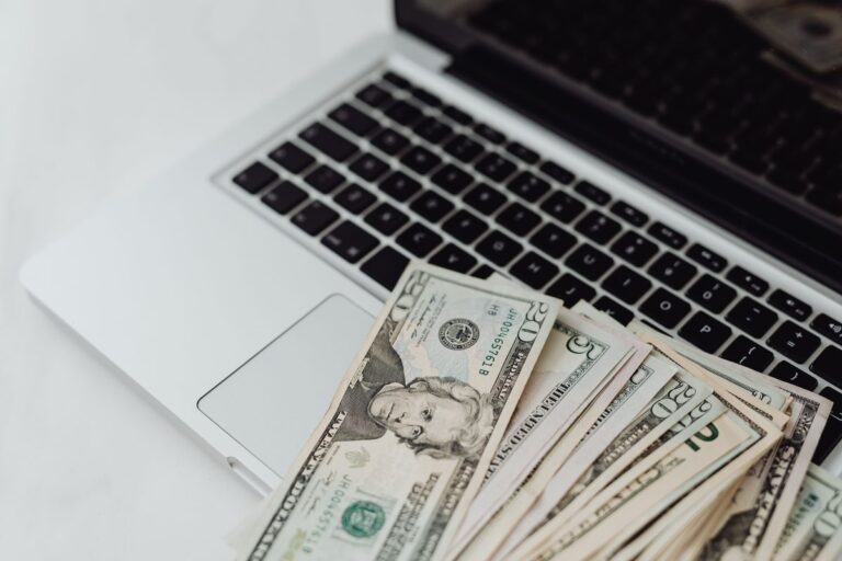 Biaya Admin E-Wallet 2026: GoPay, OVO, DANA, ShopeePay — Mana yang Paling Murah