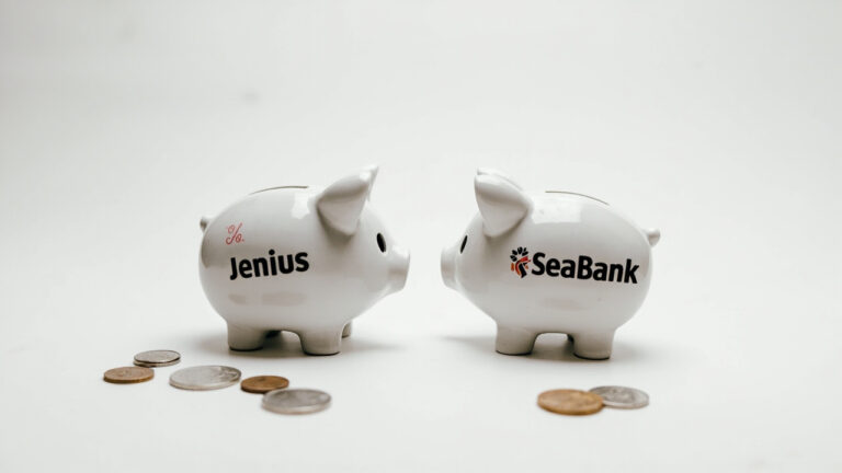 Bunga Jenius vs SeaBank: Mana yang Lebih Murah untuk Tabungan Harian?