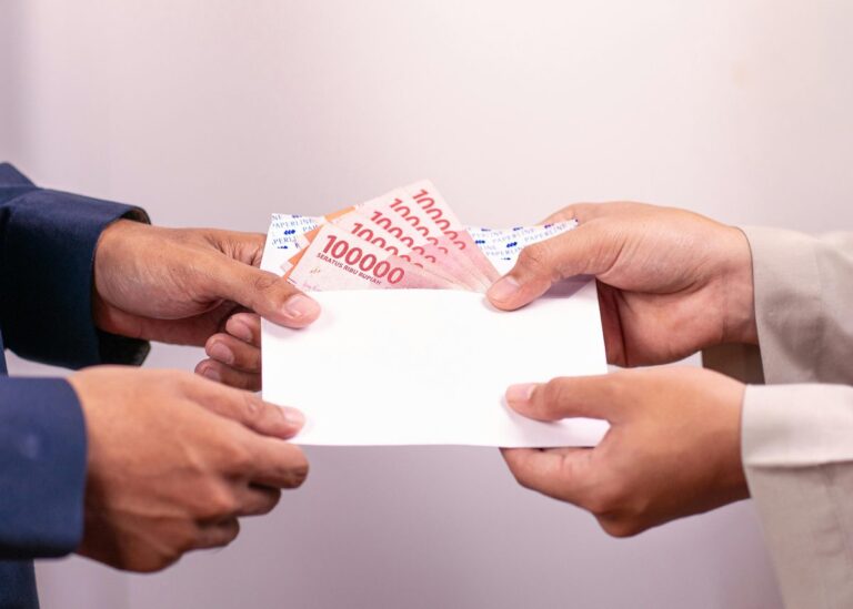 Akulaku Cashloan vs Cicilan: Fitur, Bunga, dan Kapan Pakai yang Mana