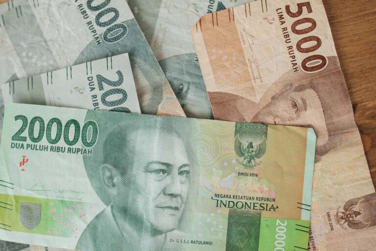Revolving Kartu Kredit: Bunga Nyata yang Actually Kamu Bayar dan Kapan Harus Hati-Hati